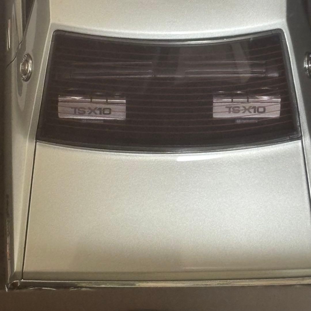 イグニッション1/18スカイライン2000GT-X