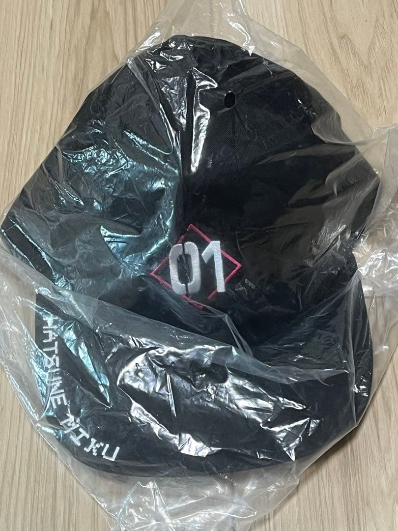 初音ミク　キャップ