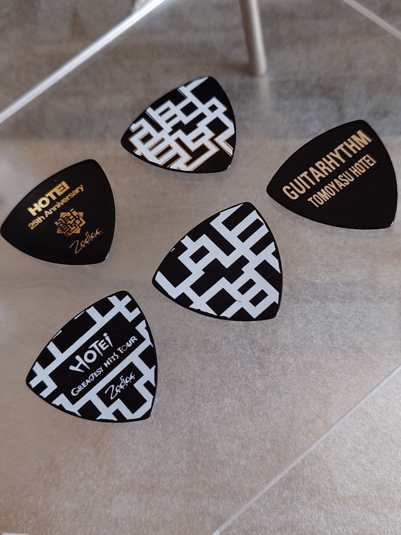 布袋寅泰 ピック5枚セット 25th グレイテストヒッツ シリアス 新品未使用