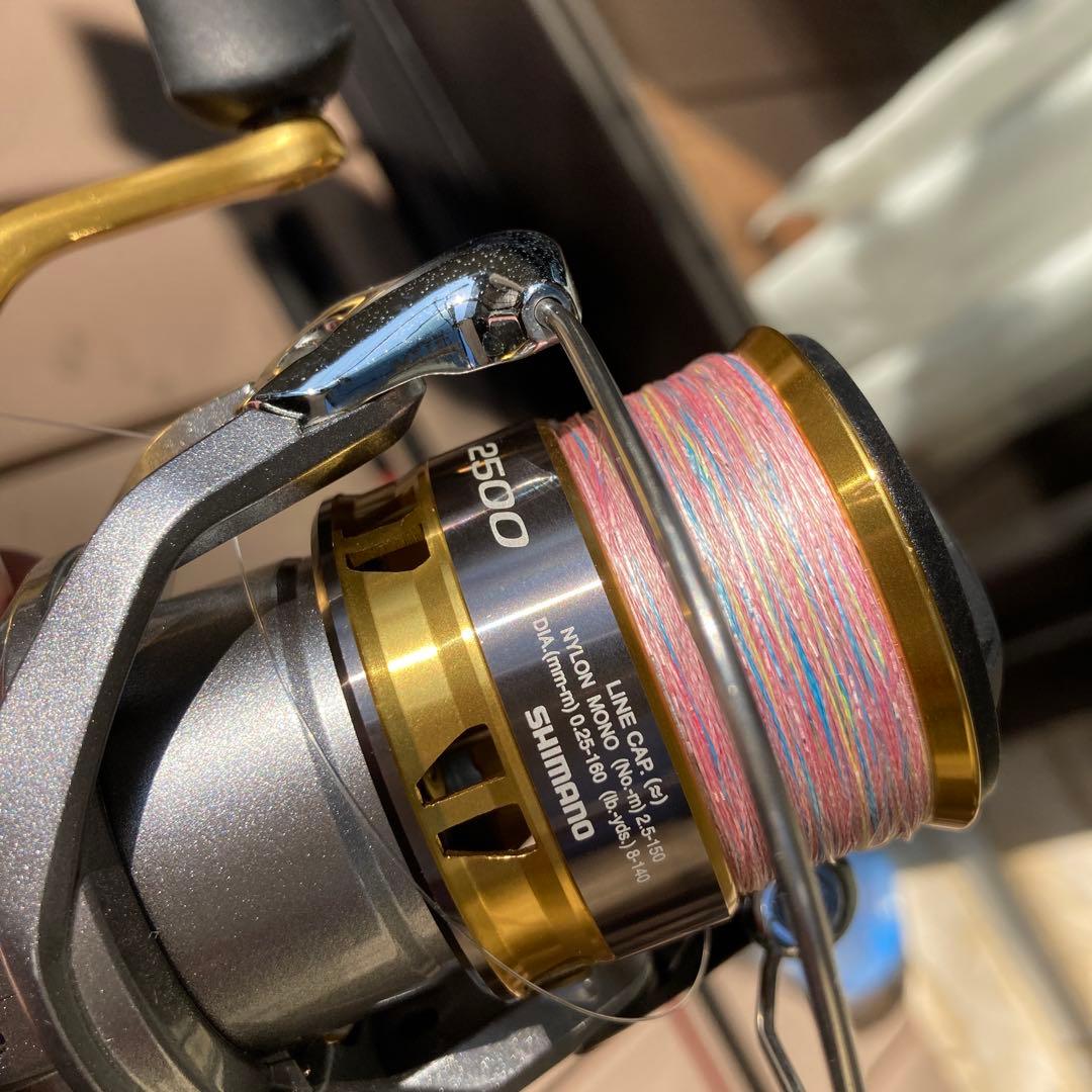 SHIMANO SEDONA 2500H リール