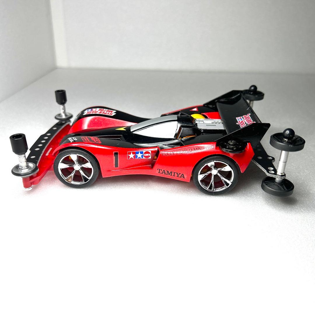 ミニ四駆　ソニックセイバー　シール　塗装済　メタリックレッド　ブラック