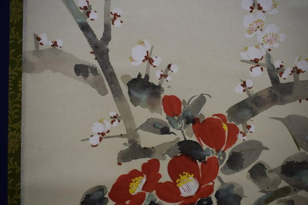 不詳/作者不詳/梅椿藤/桐共箱付/布袋屋掛軸HH-836