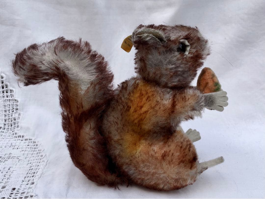 Steiff 　リスのPeri