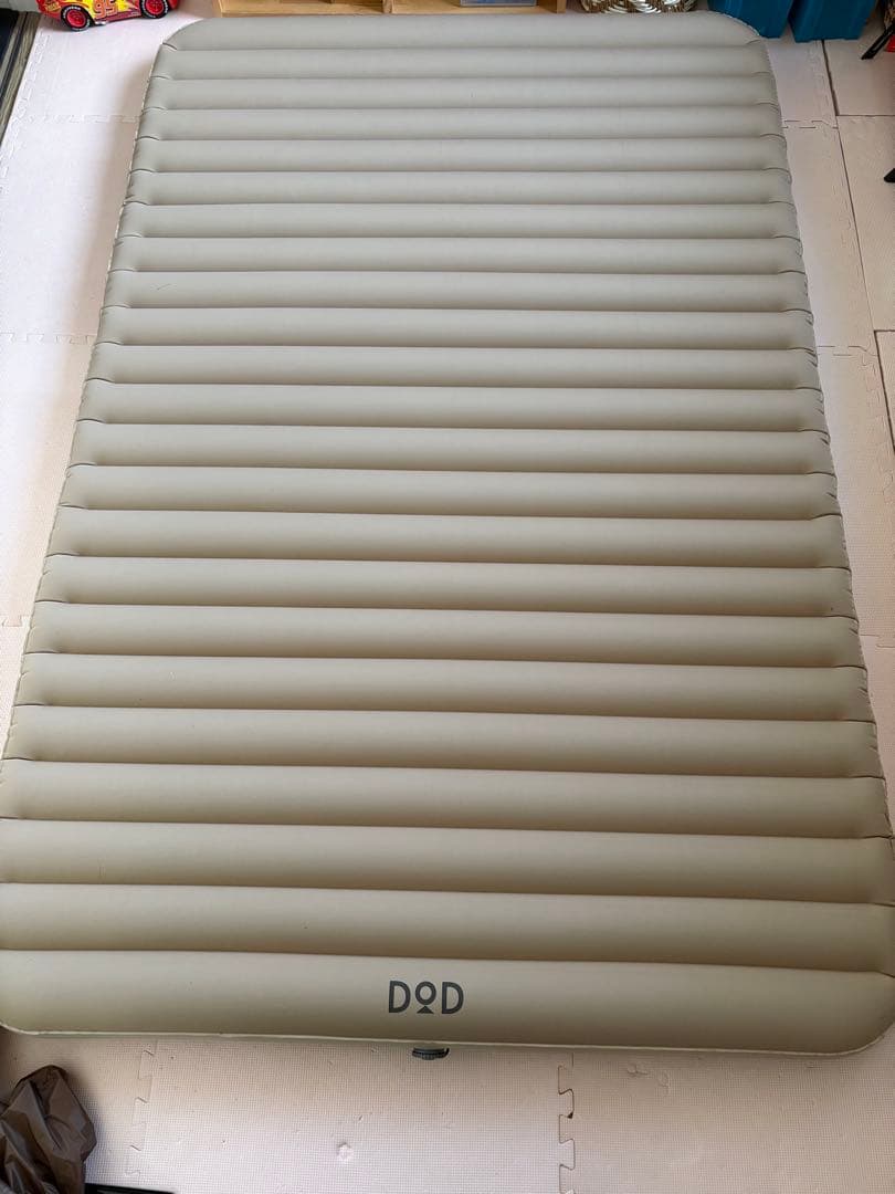 【美品】DOD ソトネノキワミエアーＬ　　CM3-943-TN