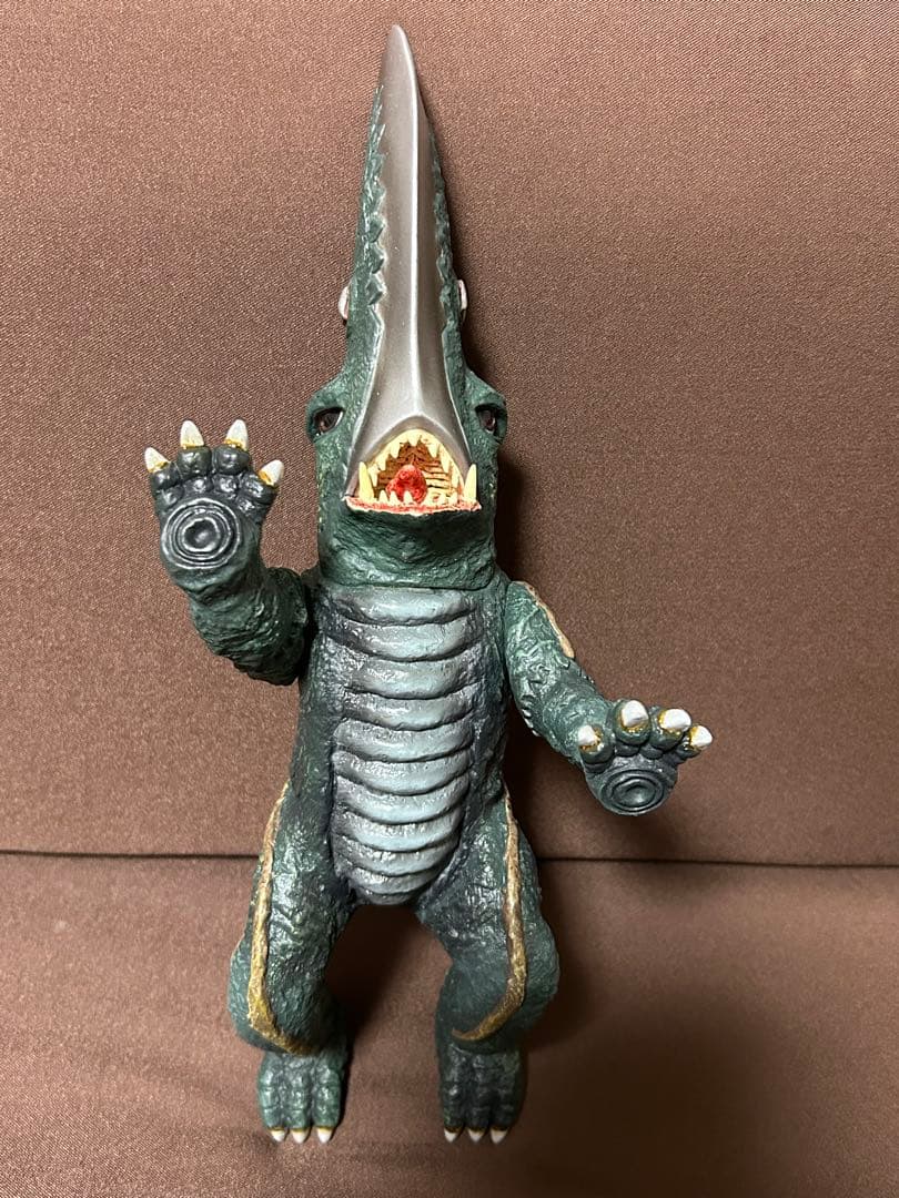 大悪獣：ギロン 検：海洋堂 ボークス ビリケン商会