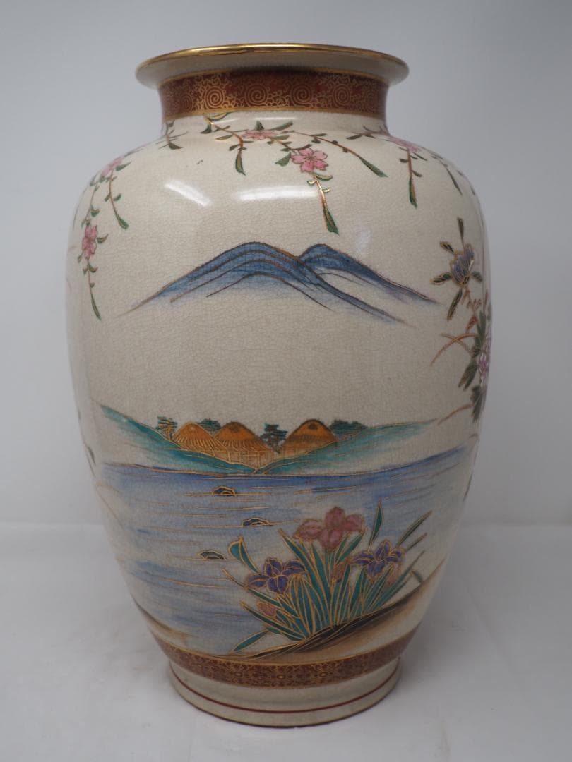 色絵金彩金蘭手花鳥図　薩摩焼　花瓶　壷　-SO