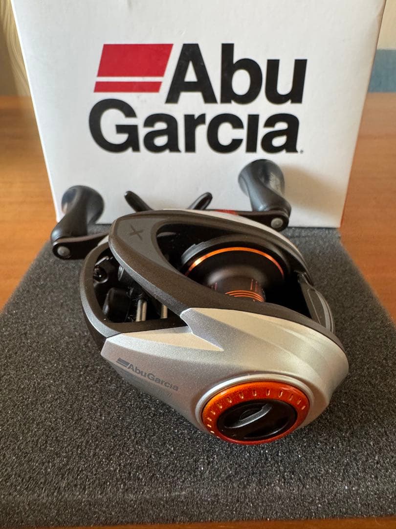 リール Abu Garcia REVO5X-HS