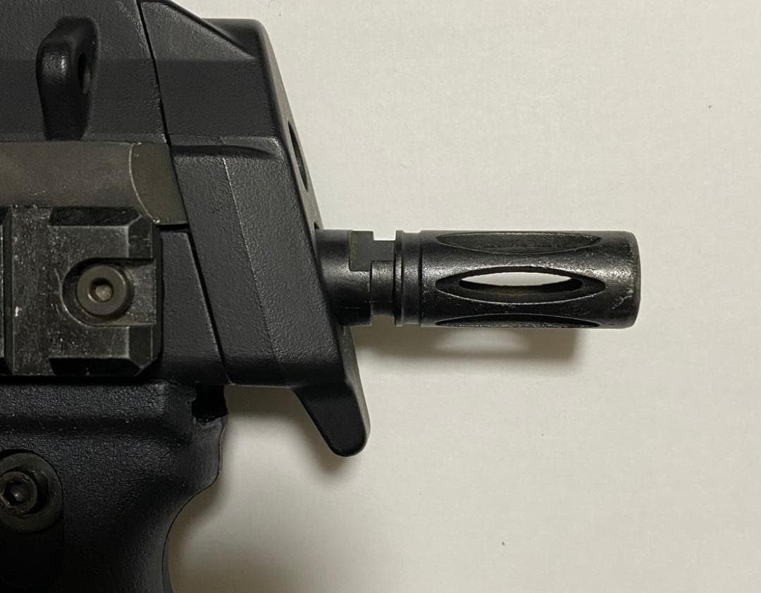 東京マルイ MP7A1 電動ガン (スコープ、拡張マガジン付）バッテリー未付属