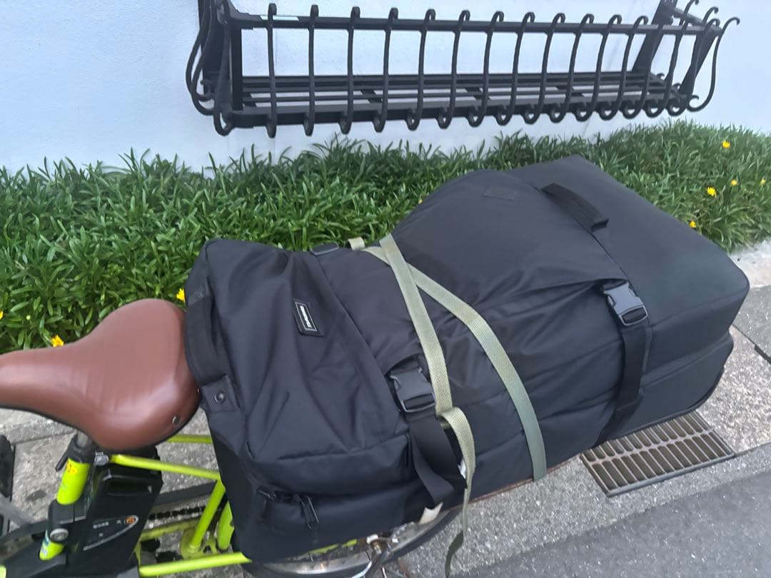 パナソニック　ギュットミニ　バッテリー２つ　トランポ仕様　大きな荷物運べます