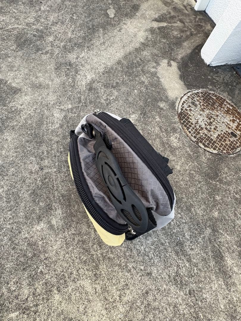 adidas ワンショルダー　バック　y2k