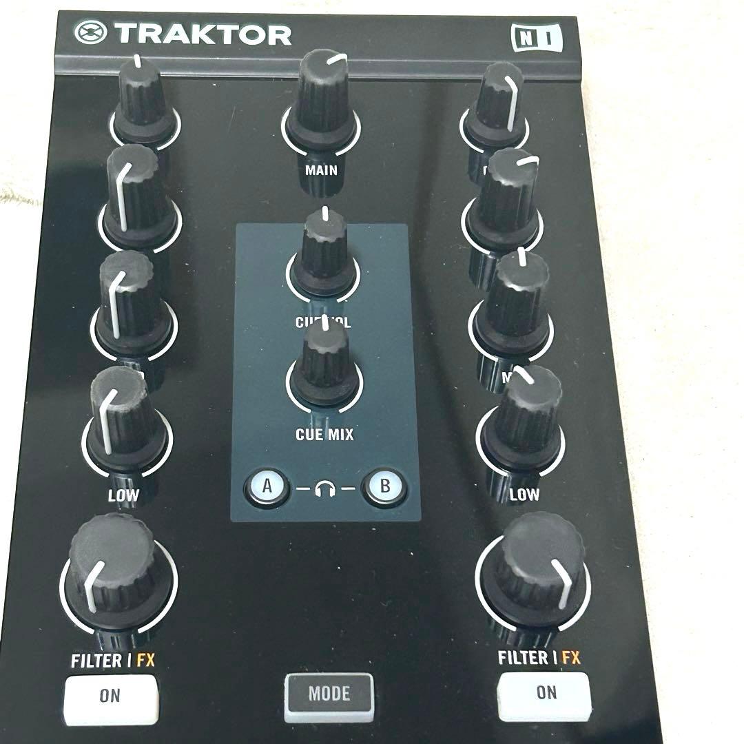 【美品】TRAKTOR KONTROL Z1 DJコントローラー AC不要モデル