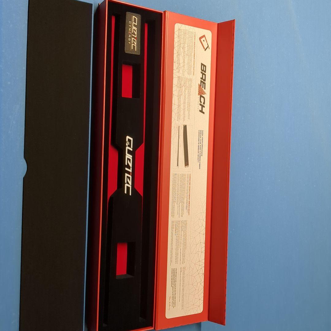 ビリヤード Cuetec Breach Ghost Edition