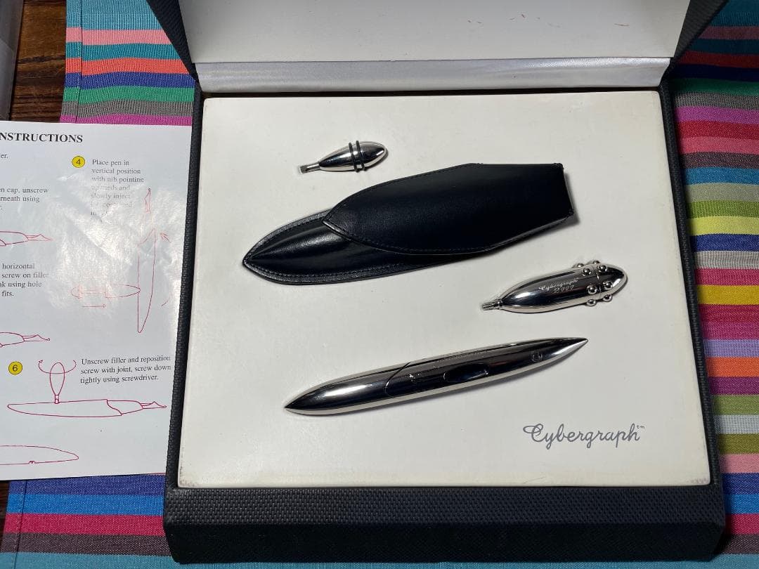 大幅値下　入手困難　ジャン・ピエール・レピーヌ.サイバーグラフ万年筆１８ＫニブＭ