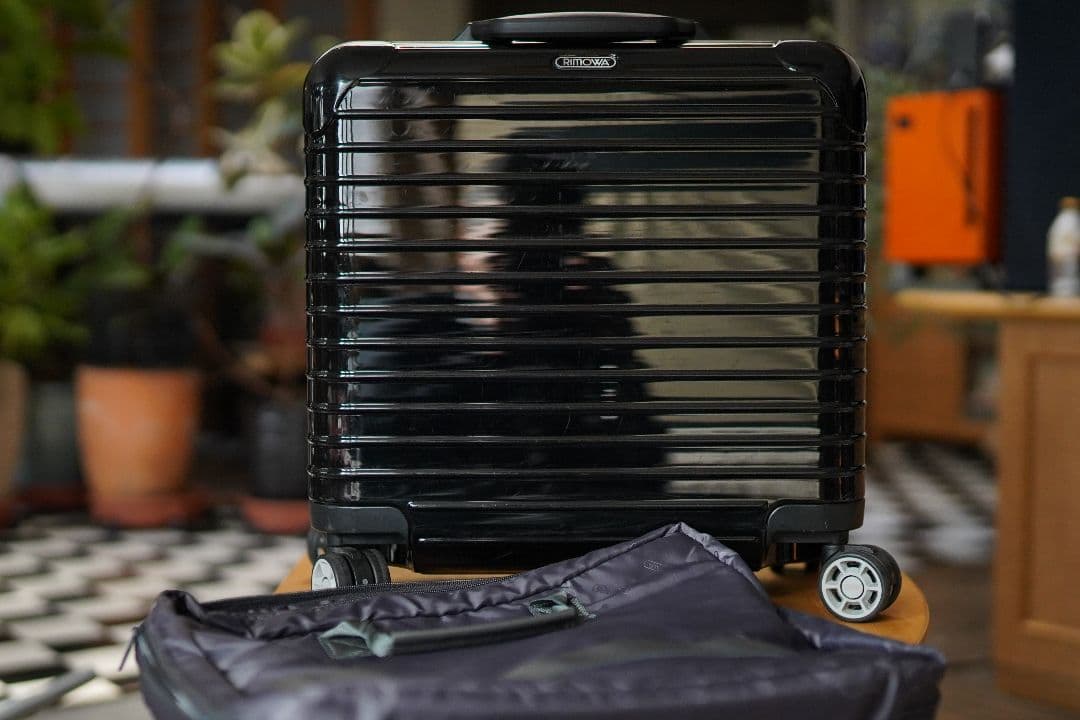 RIMOWA SALSA DELUX TSA ロック四輪 キャビン持込サイズ