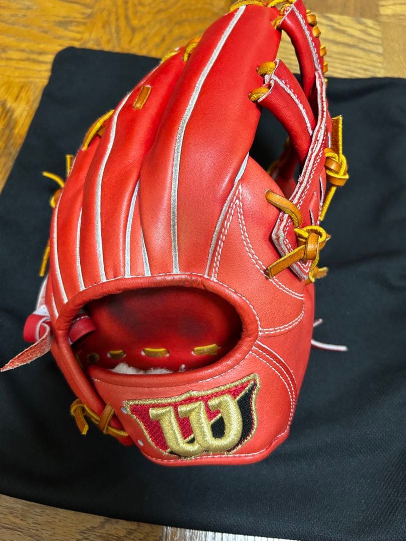 ウィルソン　硬式グローブ 赤