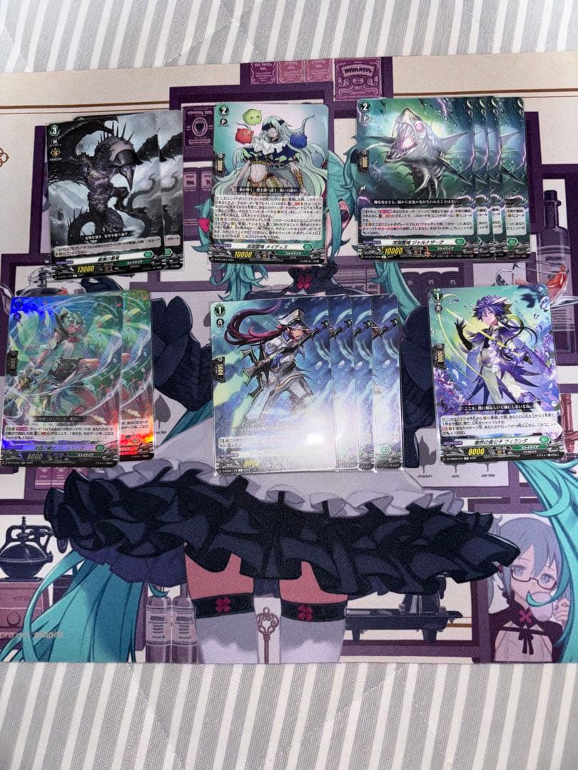 ヴァンガード　レグルスレグナス　デッキ　ストイケイア　スリーブ・デッキケース有り