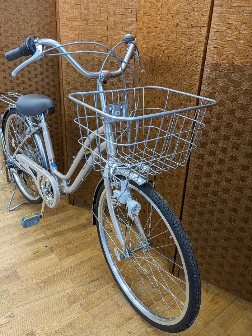 U081 美品　普通自転車　２４インチ　6段変速