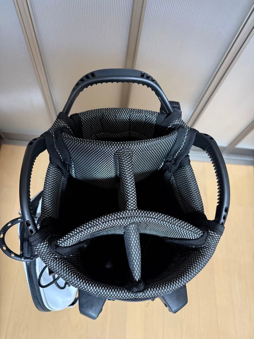 YONEX スタンド式キャディーバック