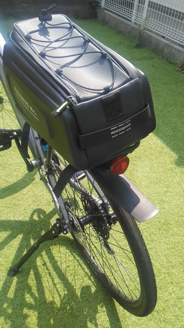 トレック TREK FX3 Gen4 Mサイズ 25年モデル 美品 大阪