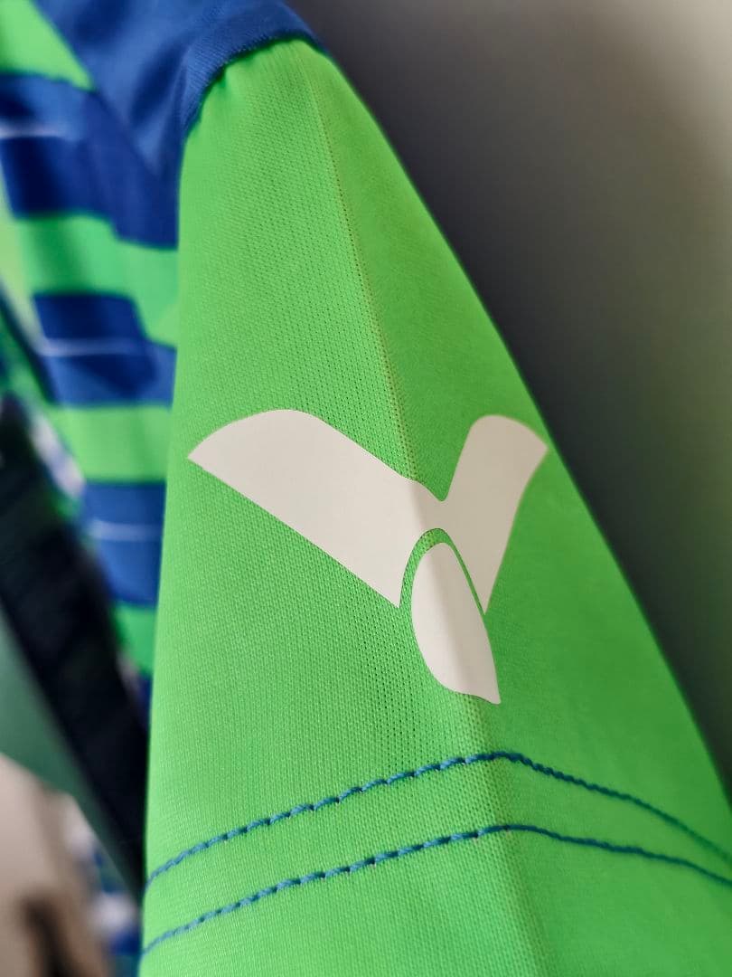 VICTOR ビクター 韓国代表 バドミントン 選手支給品 非売品 ゲームシャツ