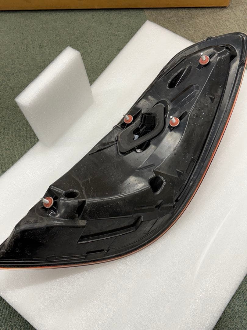 W222 後期　社外品テール　カミングホームファンクション付　送料込み