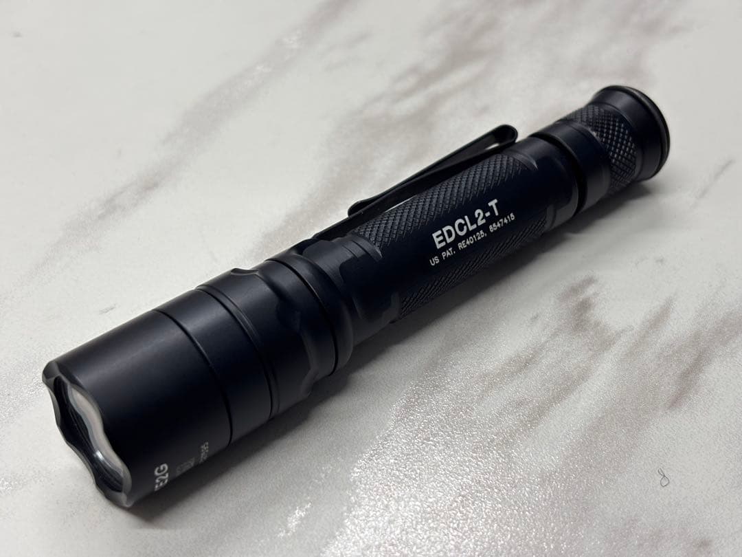 SUREFIRE EDCL2-T 懐中電灯　シュアファイア