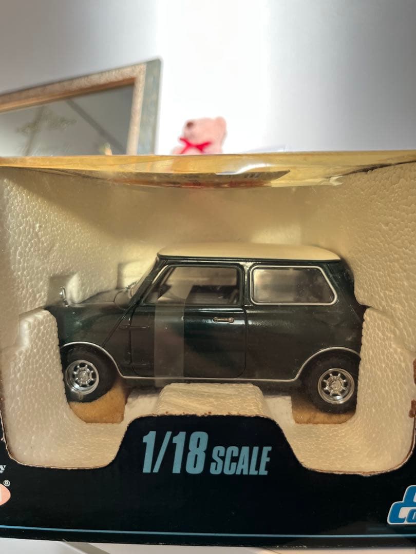 KYOSHO モーリス ミニクーパー1275S 1/18スケール