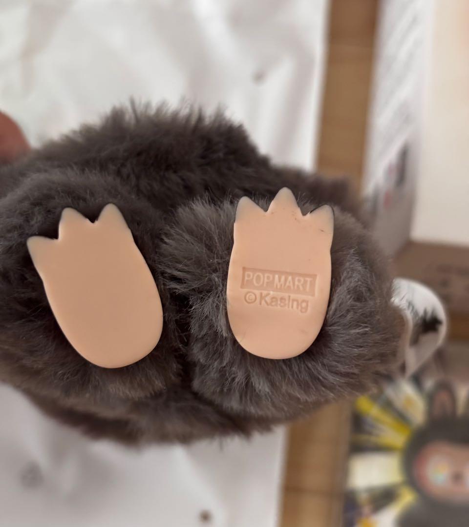 正規品　ラブブ　LABUBU エナジー　シークレット