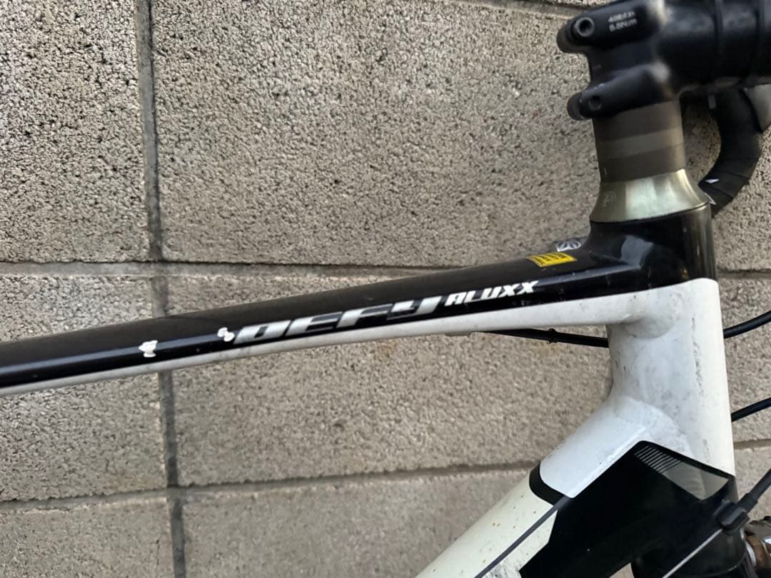 GIANT DEFY ロードバイク　一部送料無料！