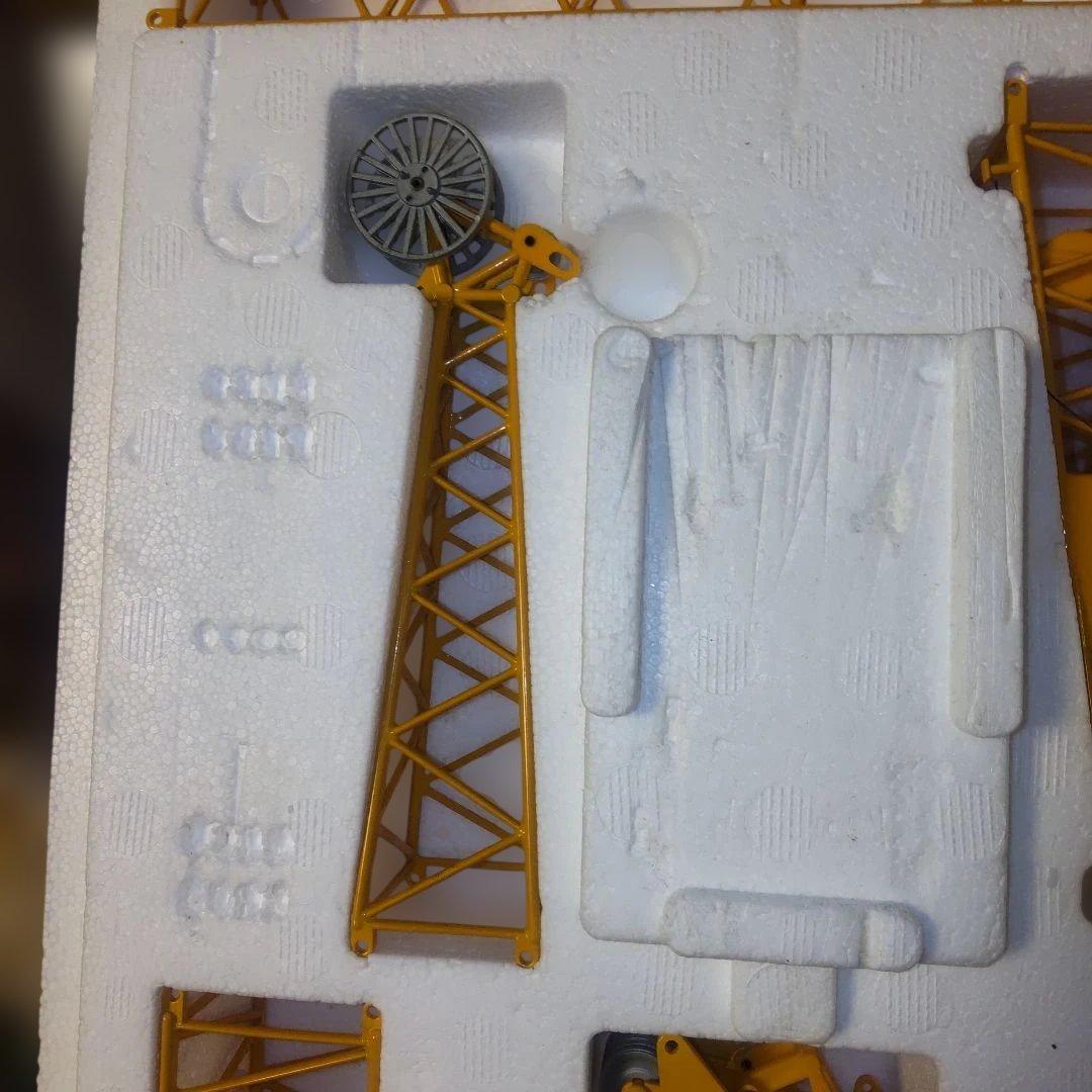 Liebherr LR 1280 Litronic クローラークレーン