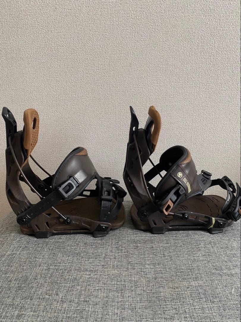 Flow NX2 Redwood Fusion スノボビンディング（限定モデル）