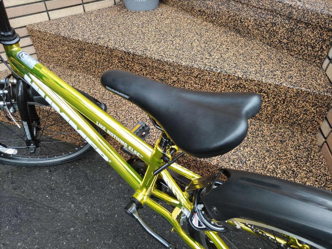 【札幌市近郊の方限定】 子供用自転車 20インチ ゴールド バスケット付き