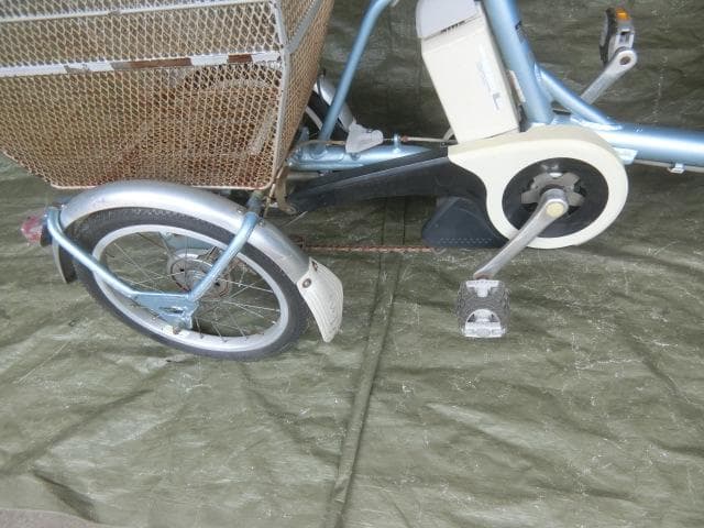 100：ブリヂストン　電動アシスト三輪車　ジャンク引取限定：埼玉県所沢市