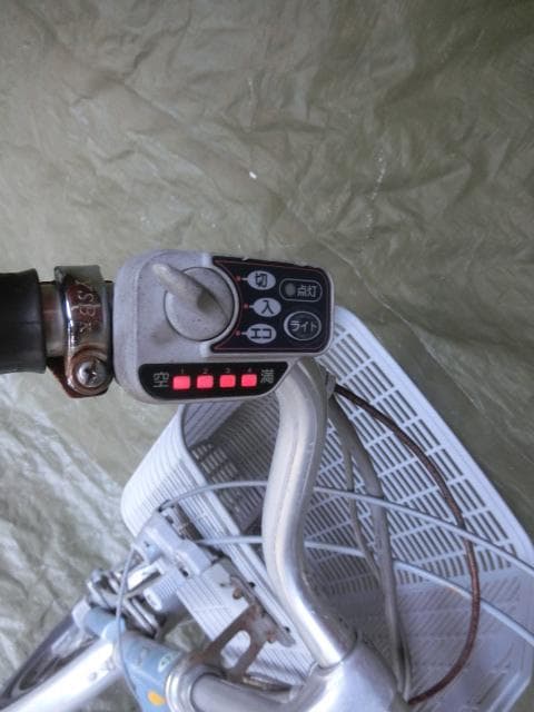 100：ブリヂストン　電動アシスト三輪車　ジャンク引取限定：埼玉県所沢市