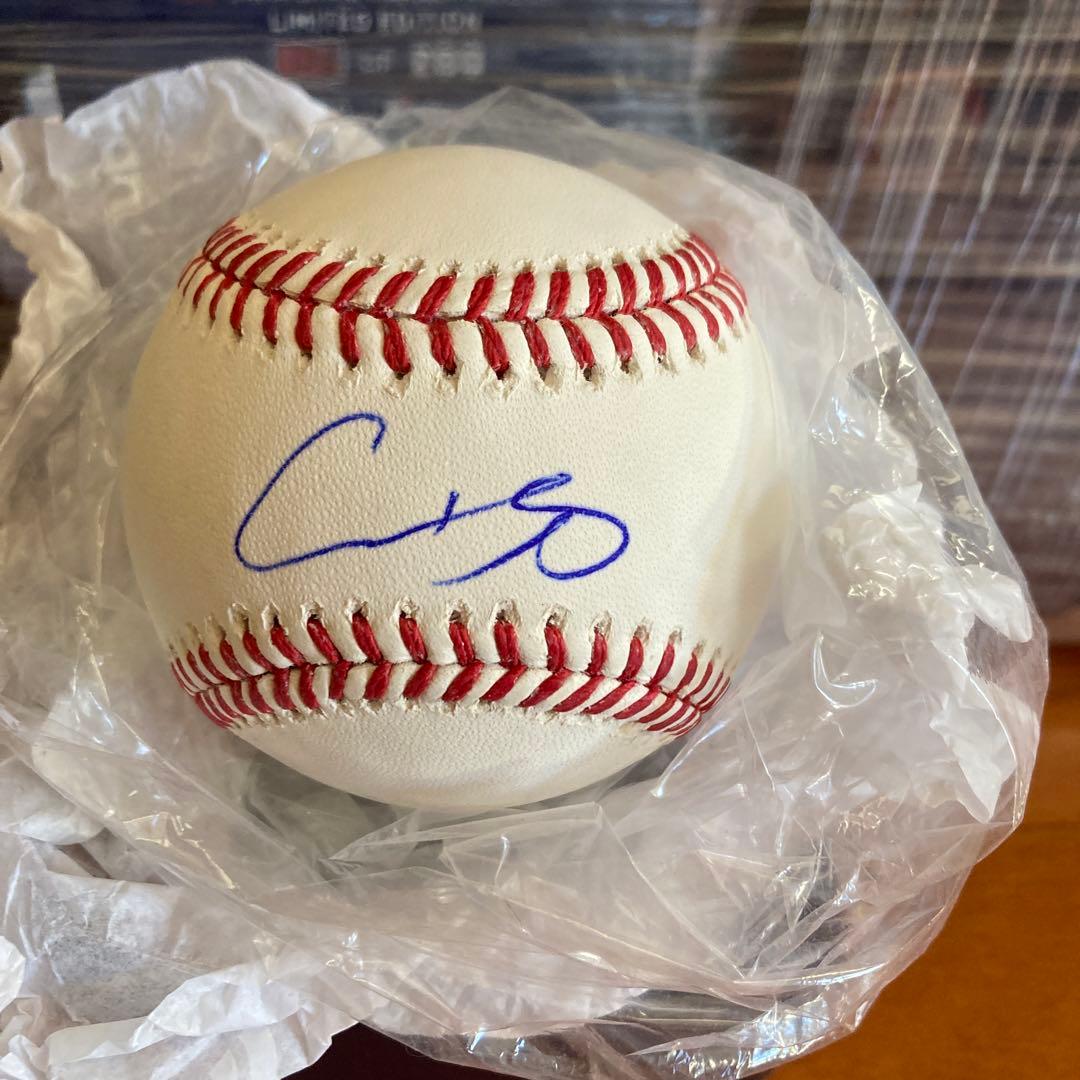 Shohei Ohtani 記念額装写真とサインボール