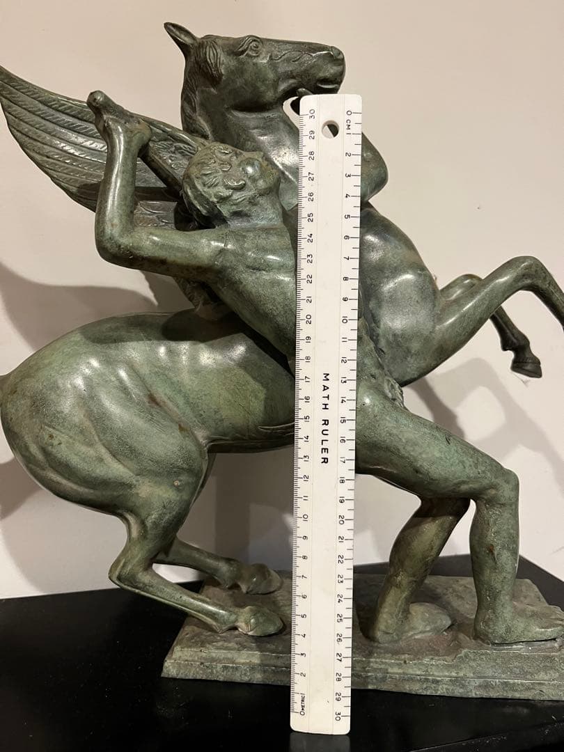 アンティーク　ペガサスと人間のブロンズ彫刻　重厚15kg