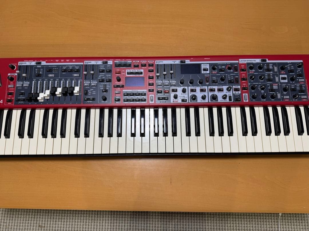 CLAVIA Nord Stage4 Compact 純正ケース付　外箱有