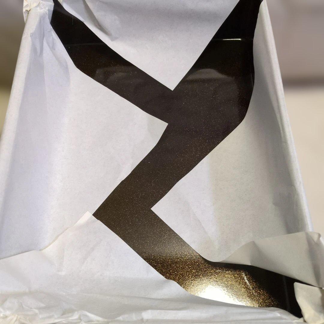 ★未使用　漆箱 文箱 菊紋章 皇室 藍綬褒章　7号(42寸)