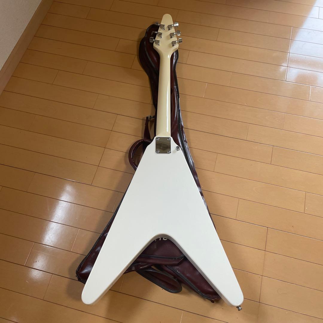 フライングV ケース付き　変形 エレキギター ビンテージホワイト