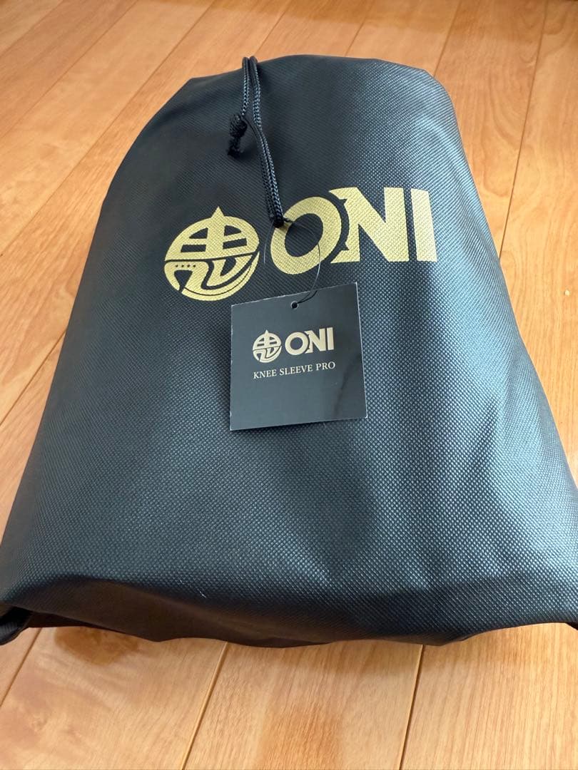 ONI ニースリーブS級XL新品未使用