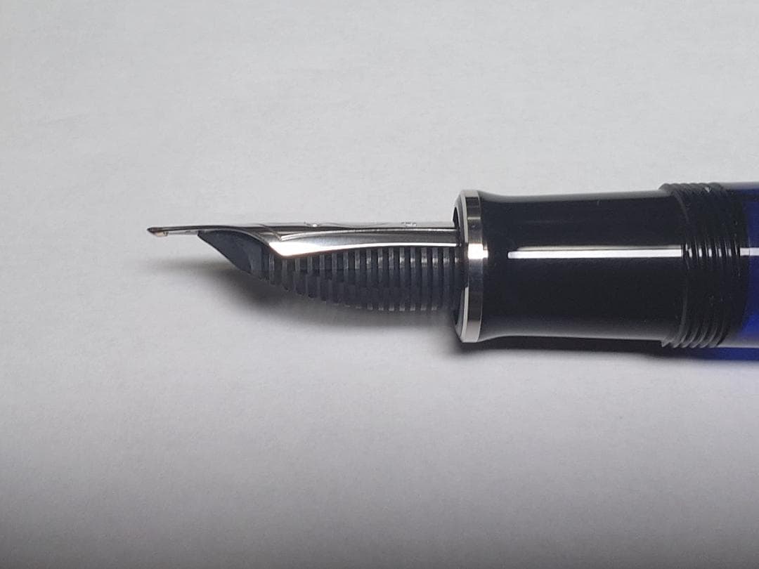 Pelikan 特別生産品 スーベレーン M805 ブルーデューン BB