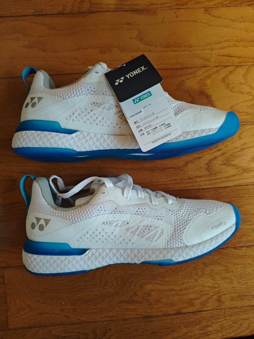 【新品未使用】YONEX テニスシューズ ホワイト/ブルー　25.5cm