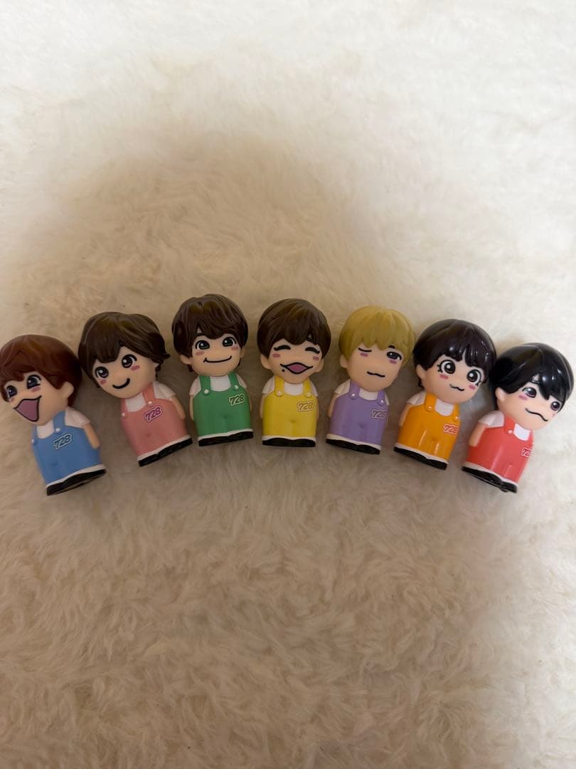 y*i様 なにわ男子　指人形