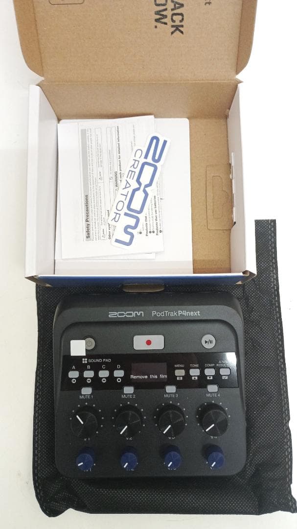 ZOOM PodTrak P4next ポッドキャスト用レコーダー