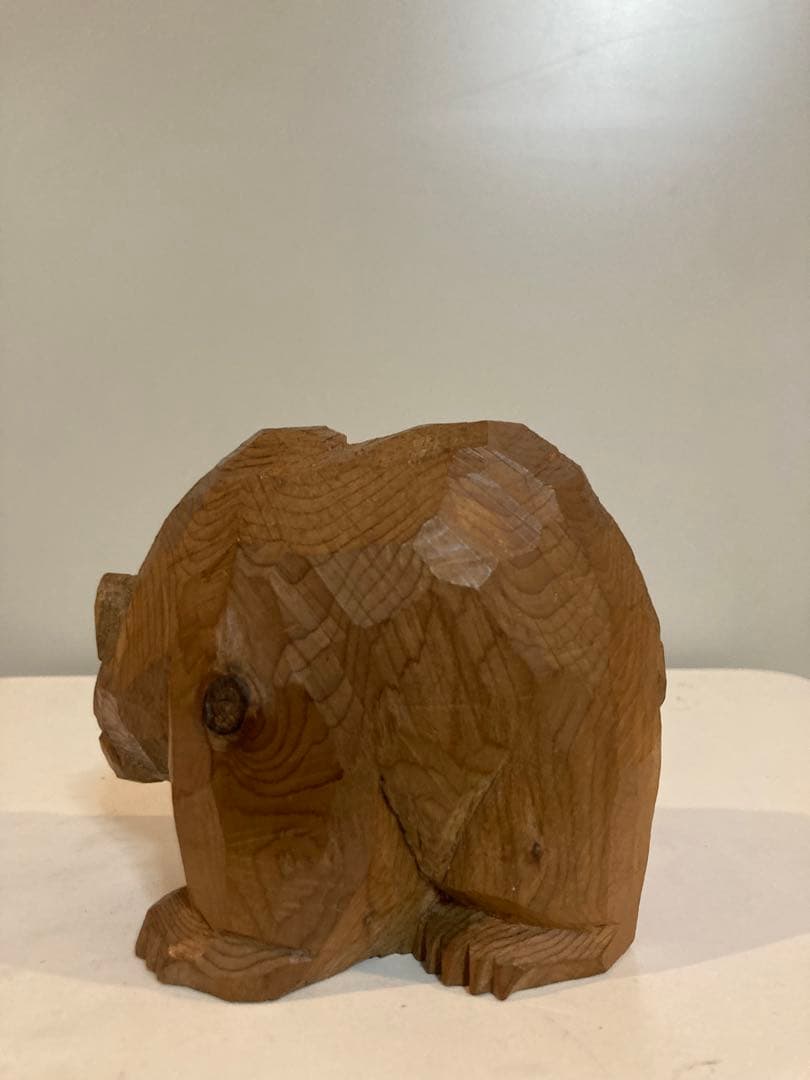 木歩　引間二郎　木彫熊　面彫　１９９９年　八雲