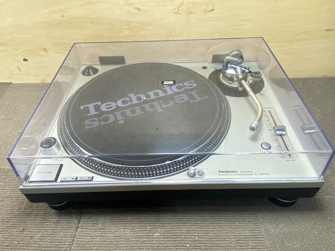 01 technics SL-1200mk5 ターンテーブル