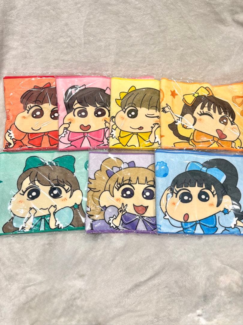 FRUITS ZIPPER クレヨンしんちゃん　マフラータオル　7種