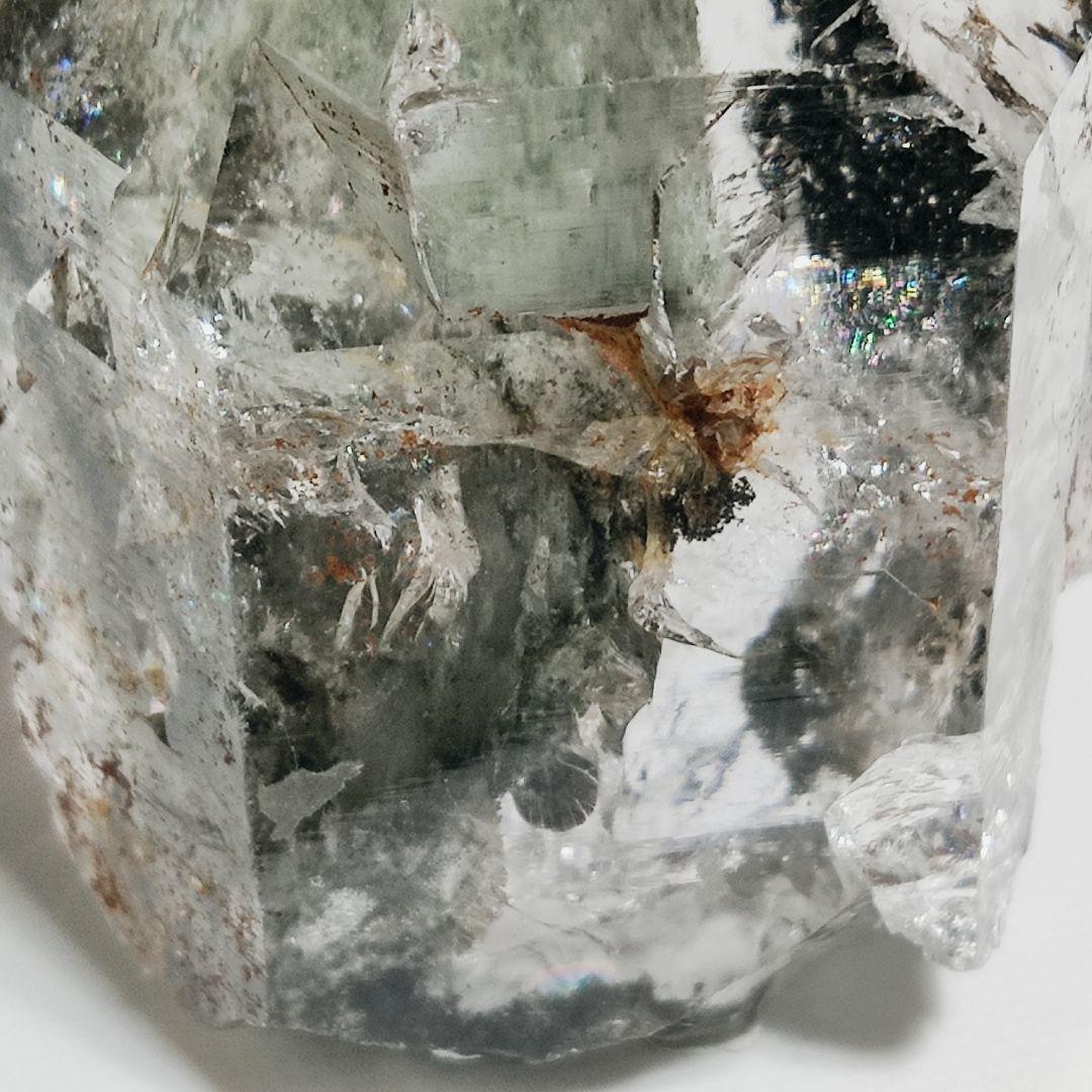 パワーストーン　天然石　ガーデンクリスタル　レインボー入り　196g　No117