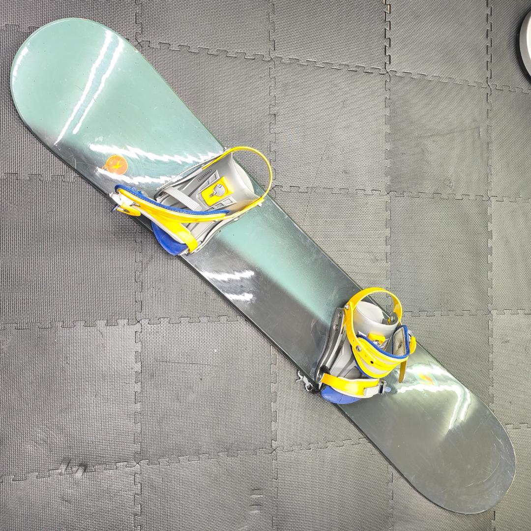 AUKNIX オークニクス スノーボード 板 バインディング ケース付き