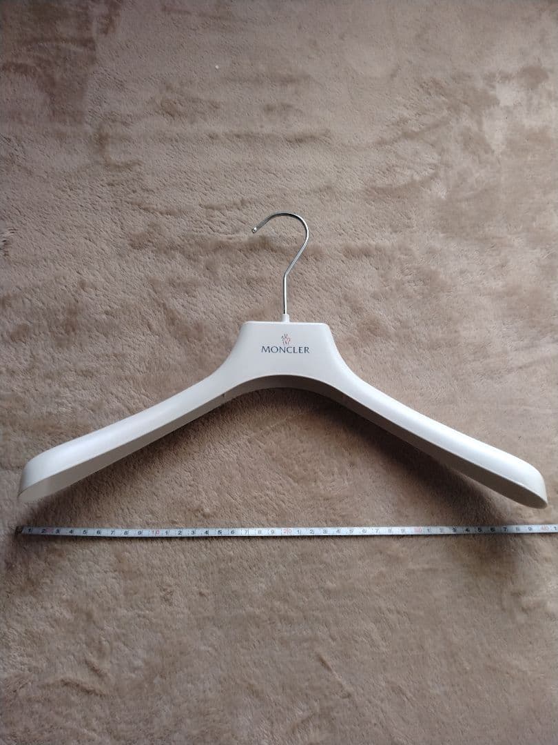 wiIIiさま専用モンクレール　ガーメントケース&ハンガー&ショップ袋＆薄紙